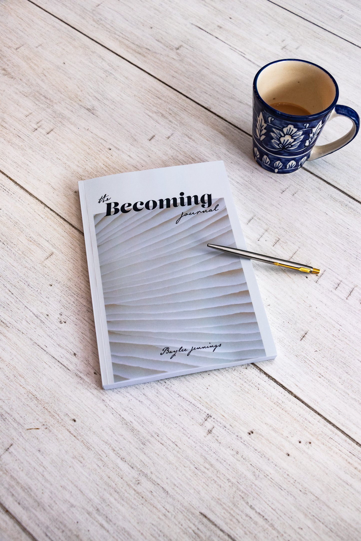 The Becoming Journal: The 11-Week Manifestation Journal and To-Do List for Creating the Life of Your Dreams